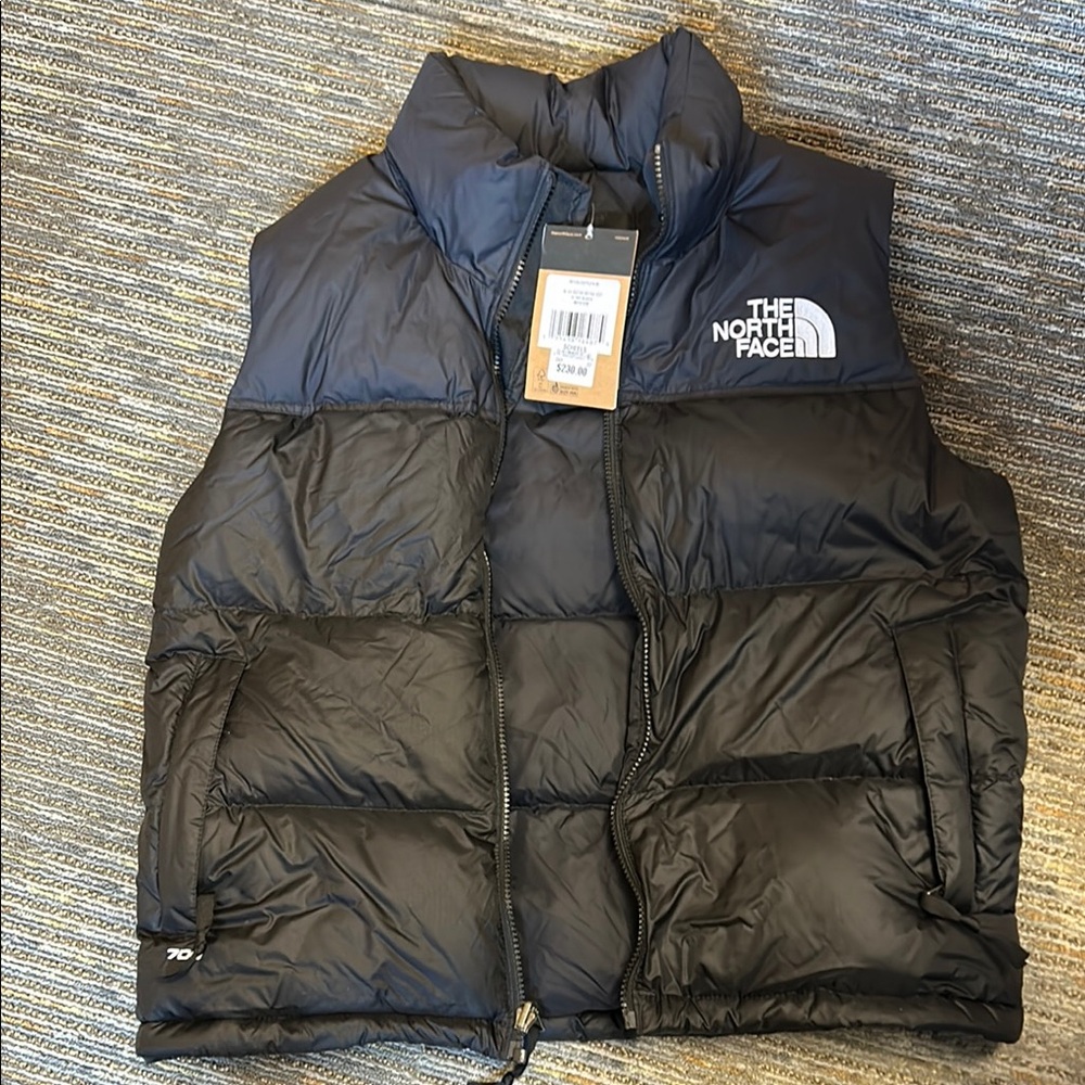 The North Face women Black Puffer Vest